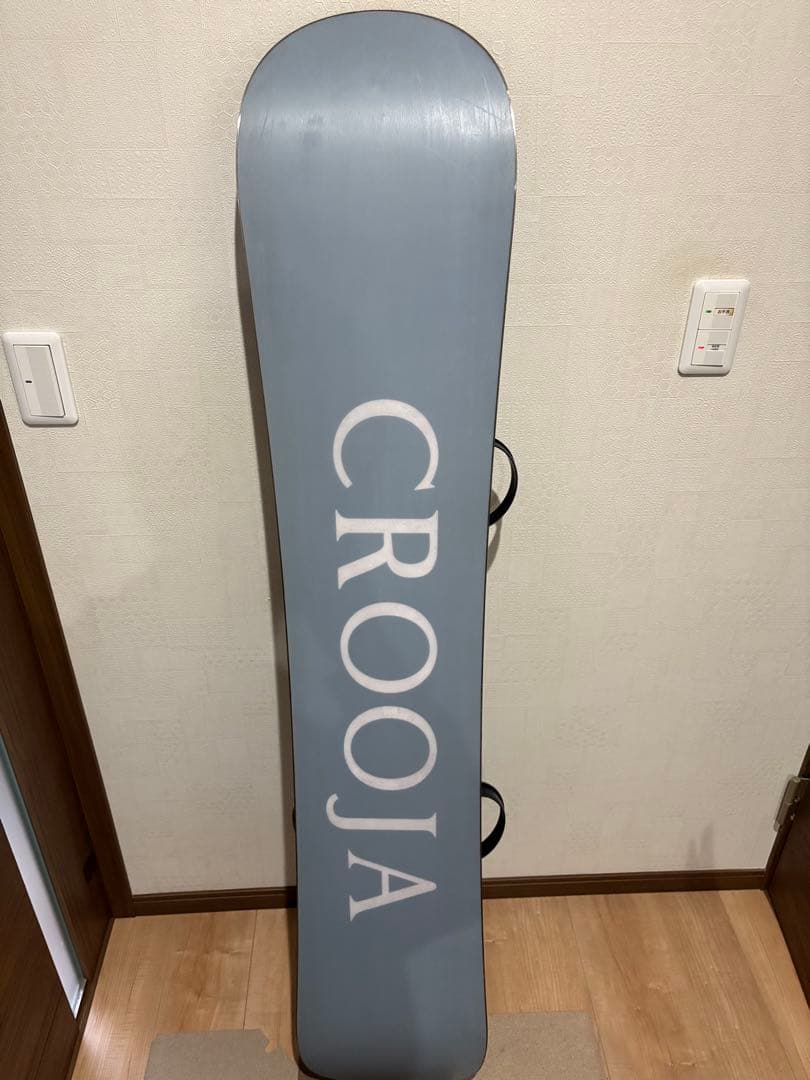 「美品」スノボ　板　24-25 crooja クロージャ　ローカスト　152
