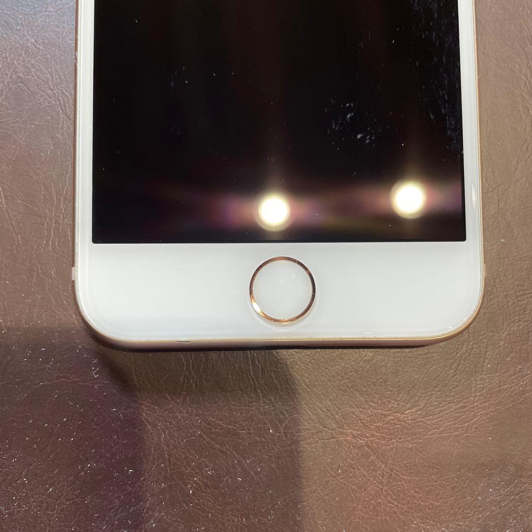 iPhone 8ゴールド 本体　64GB SIMフリー