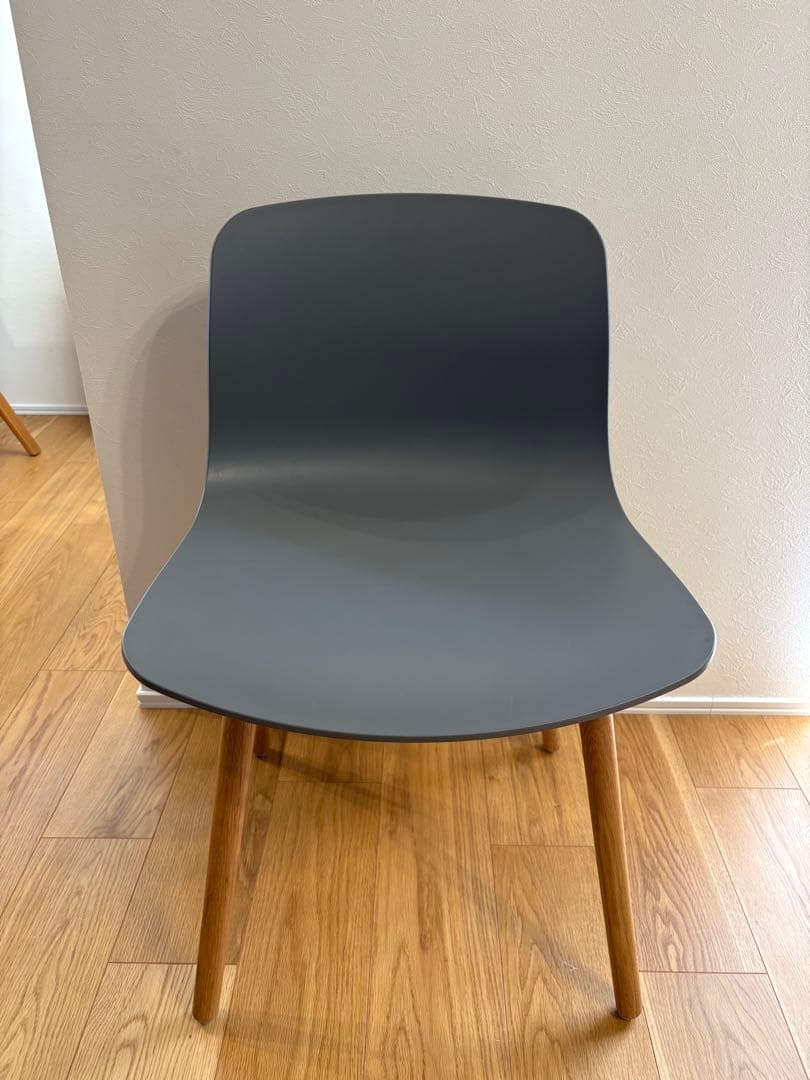 HAYダイニングチェアHEY