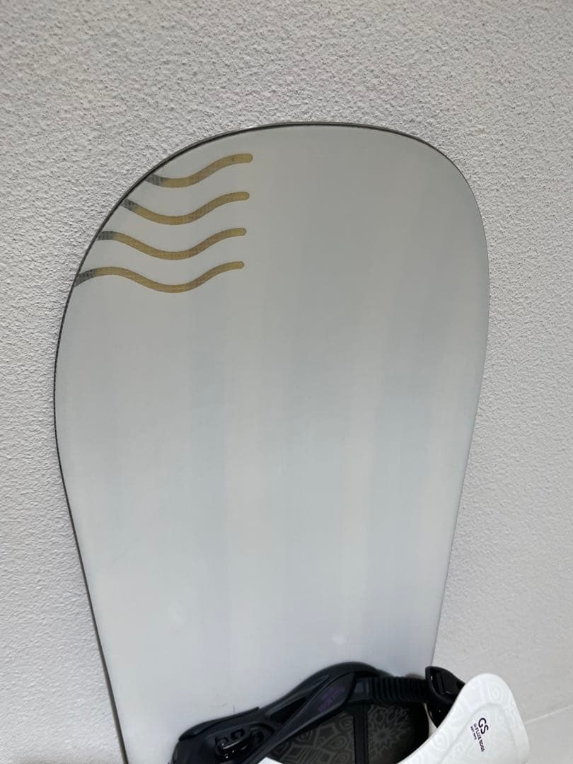 【極美品】SALOMONサロモンスノーボード LOTUS　LTD　138セット