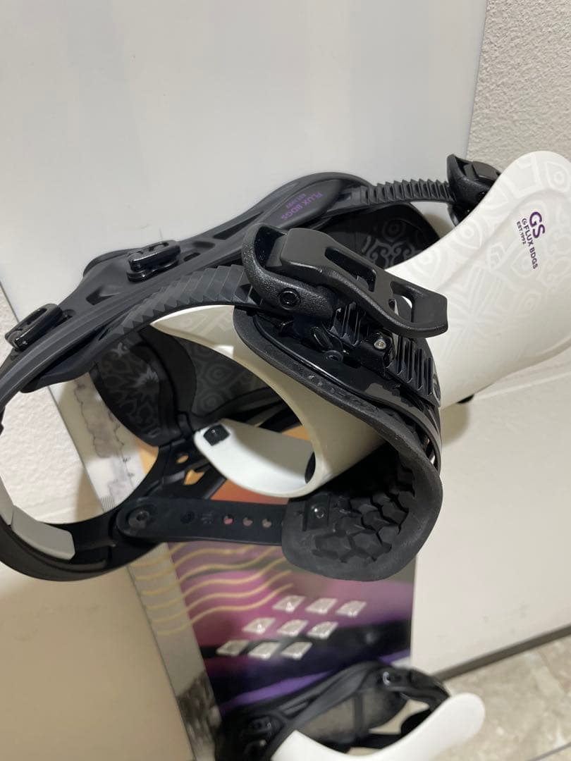 【極美品】SALOMONサロモンスノーボード LOTUS　LTD　138セット