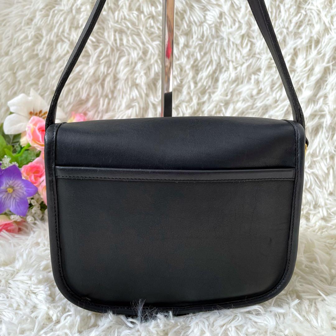 COACHオールドコーチ ブラックレザーショルダーバッグ ターンロックUSA製