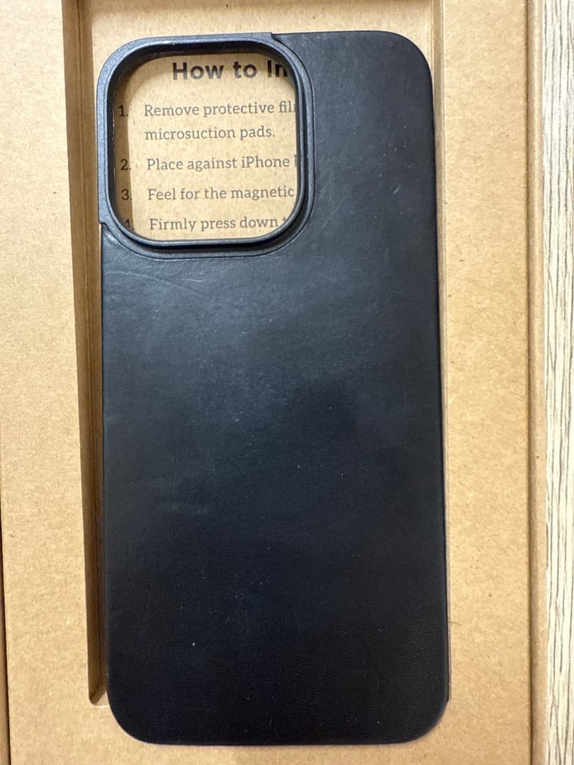 iphone15pro用nomad magnetic leather back