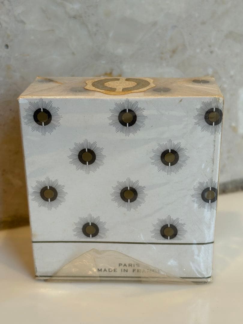 未開封　キャロン（CARON）の香水「フルール・ド・ロカイユのパルファム