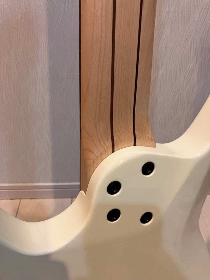 HEX Guitars NB505 Ivory 中古