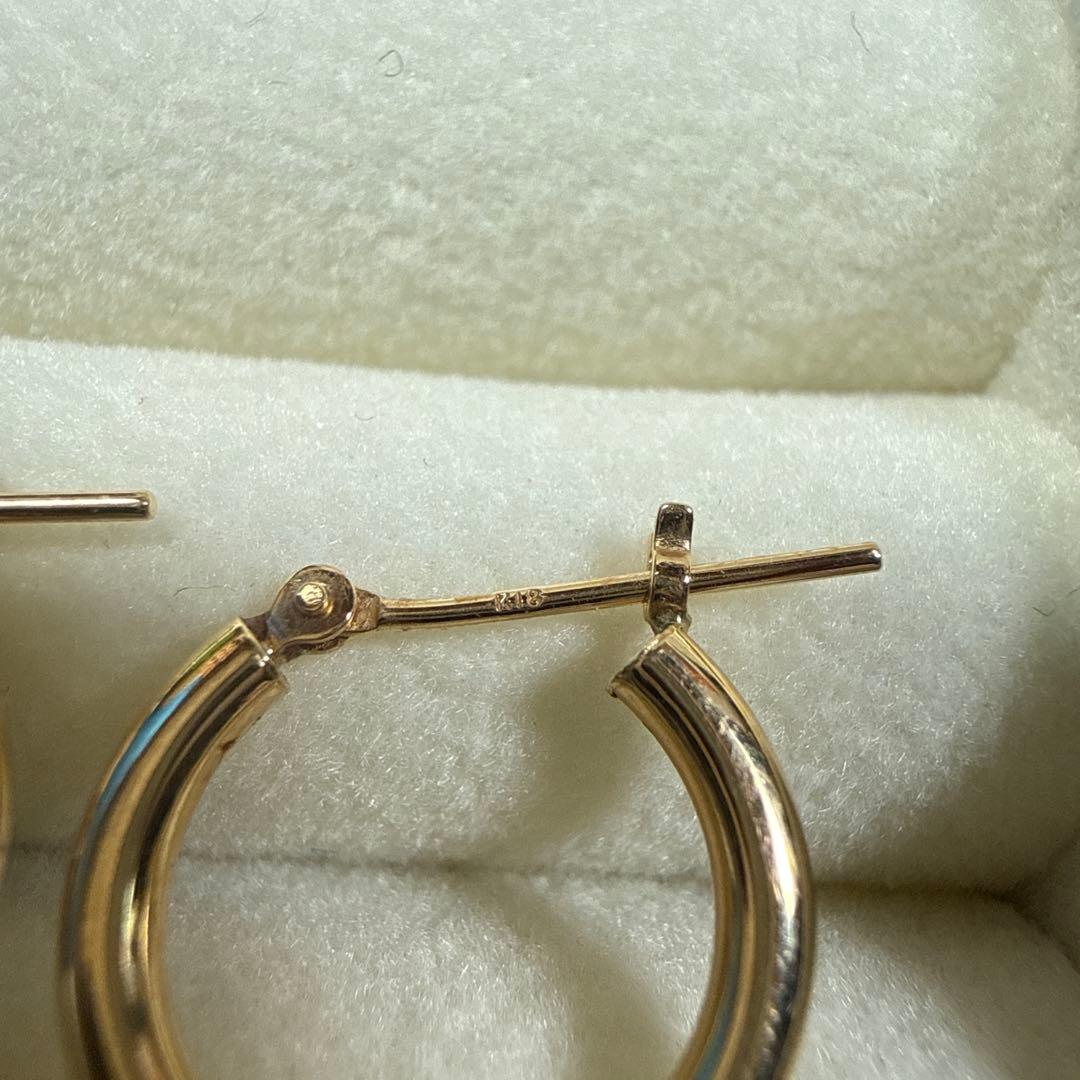 18金ピアス　K18刻印あり　レディース