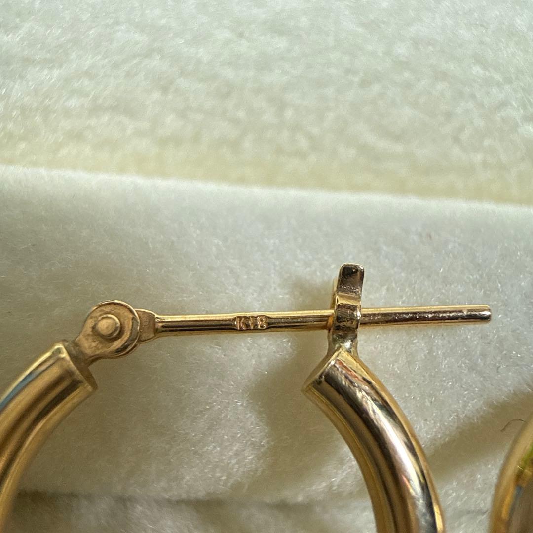 18金ピアス　K18刻印あり　レディース