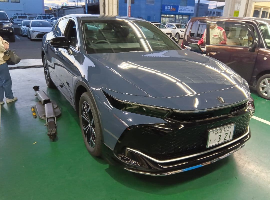 【③】新型クラウンクロスオーバー19インチタイヤホイールセット(その3）