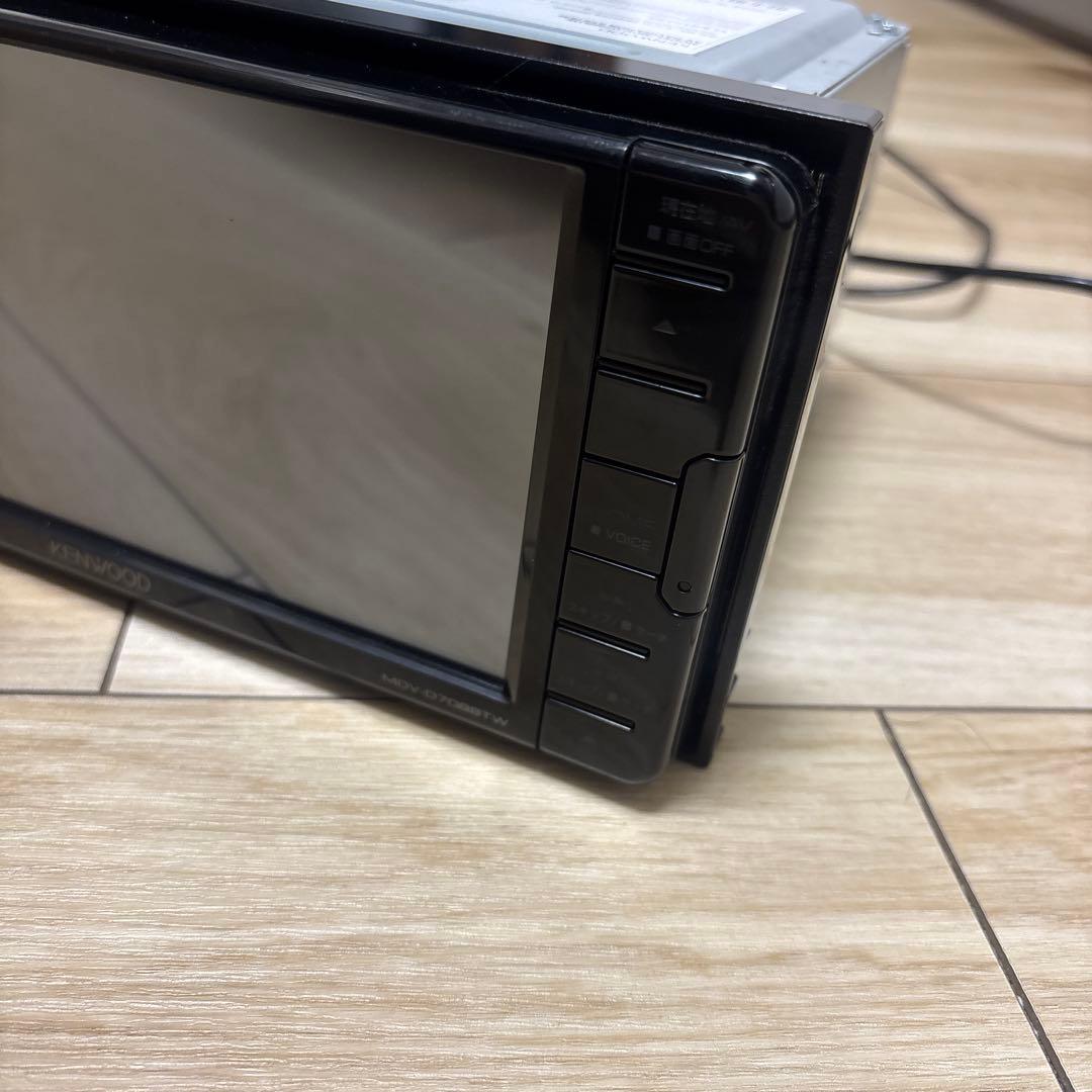 美品 2022年製 ケンウッド 彩速ナビ MDV-D708BTW カメラ付き