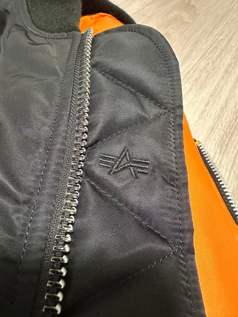 ALPHA INDUSTRIES MA-1 サイズL