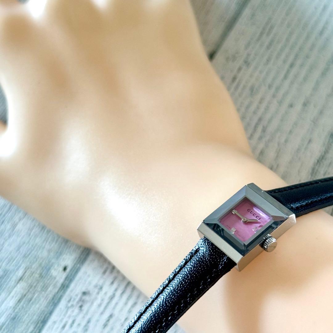 【希少】GUCCI グッチ 腕時計 128.5 ピンク レディース