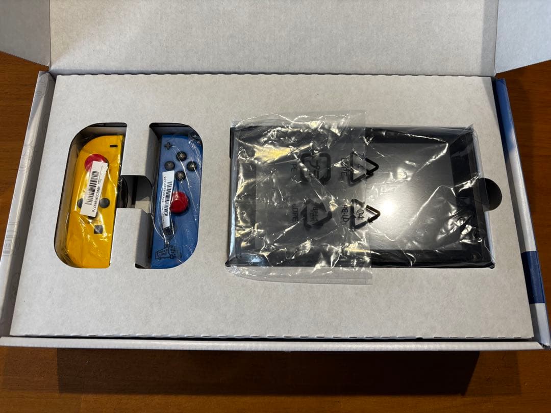 おまけ付 ＊ Nintendo Switch フォートナイト スペシャルセット