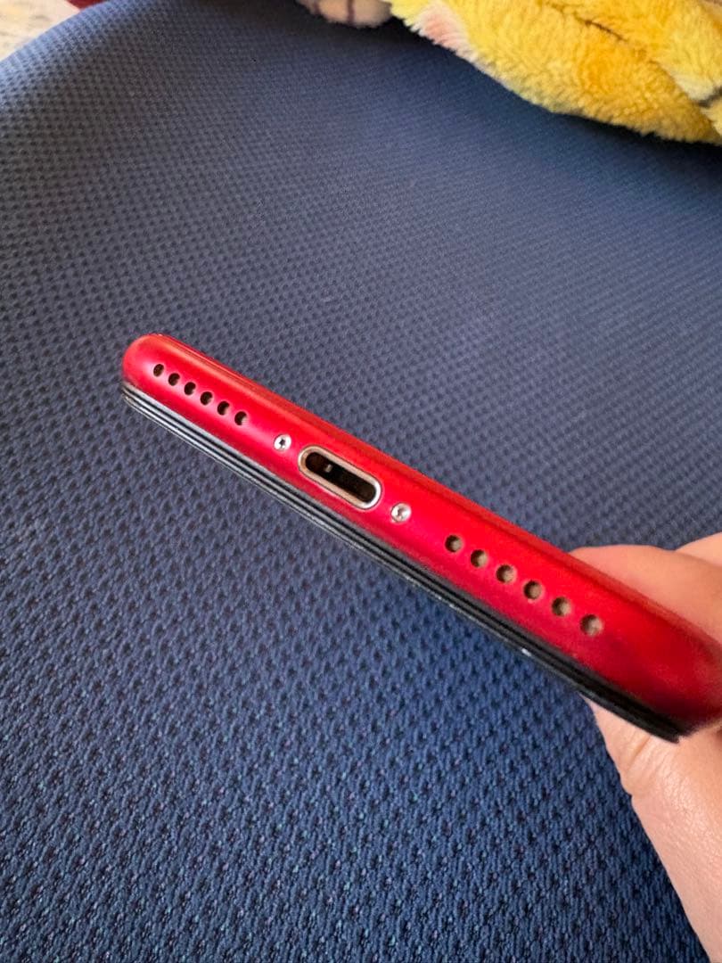 電池と液晶は新品⭐︎iPhone SE (第2世代)SIMフリー