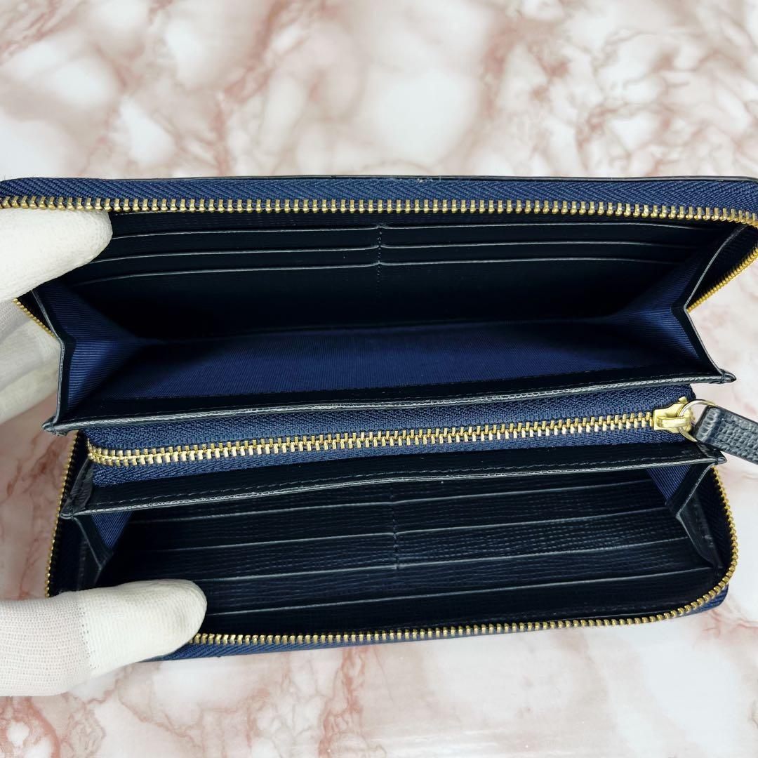 【極美品】agnès b. アニエス・ベー　 ラウンドファスナー　長財布25