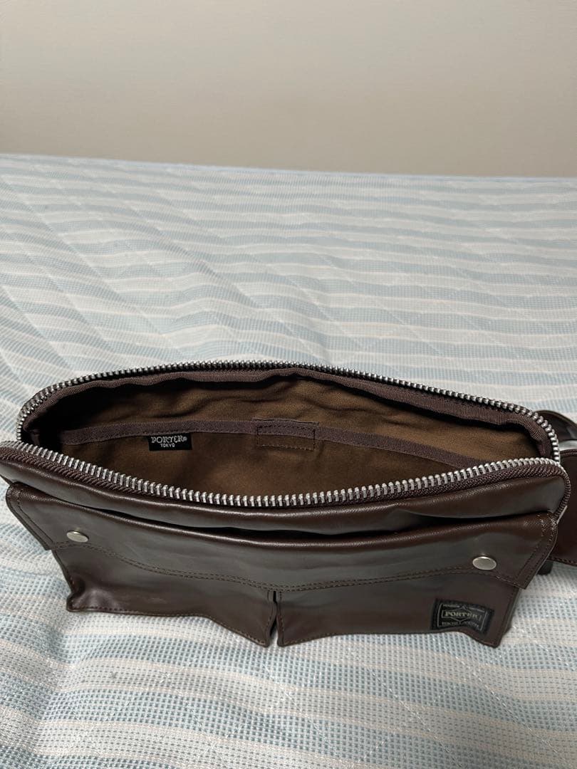 吉田カバン　ポーター　ブラウン レザー ボディバッグ