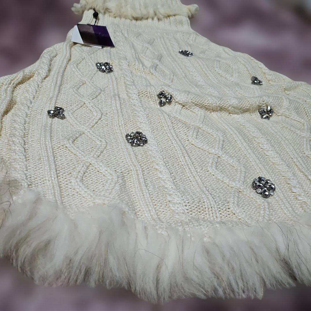 Radyホワイト ケーブルニット ポンチョ F