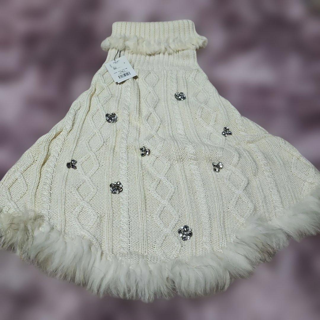 Radyホワイト ケーブルニット ポンチョ F