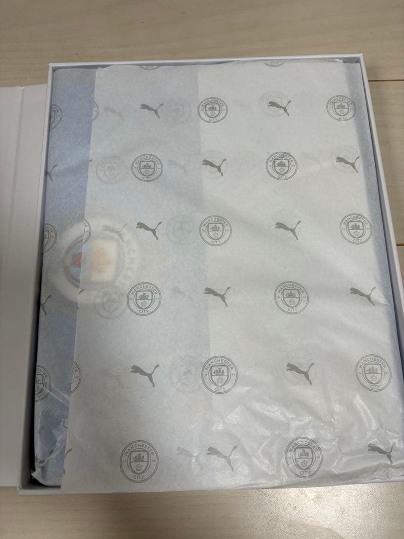 【正規品・新品未使用】マンチェスターシティ　ユニフォーム　トレブル記念　限定