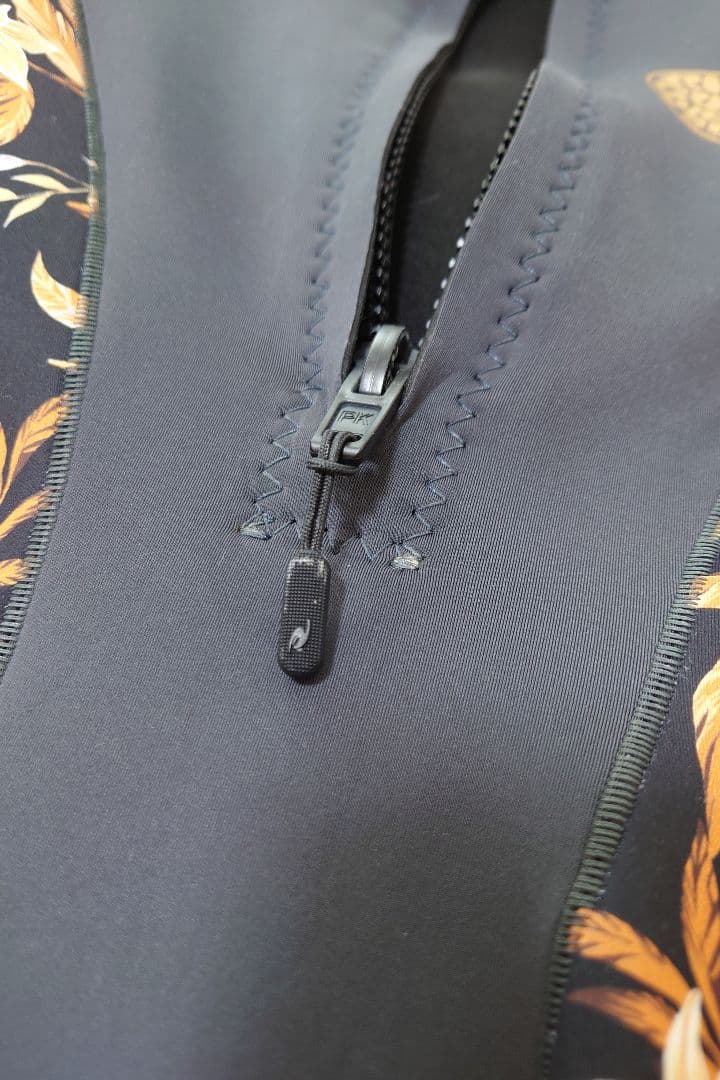 【RIPCURL】リップカール レディース ウェットスーツ G BOMB 1mm