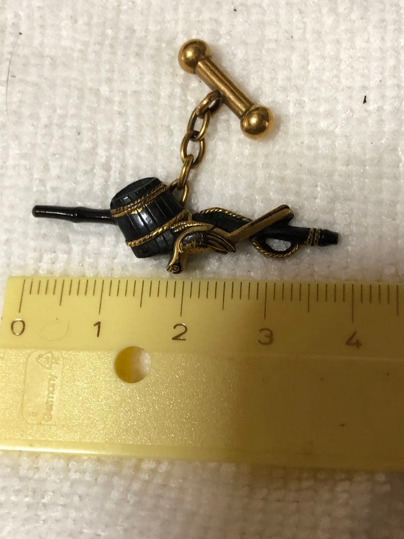 アンティーク　目貫リメイク　金工　カフスボタン　刀装具　古美術　工芸品