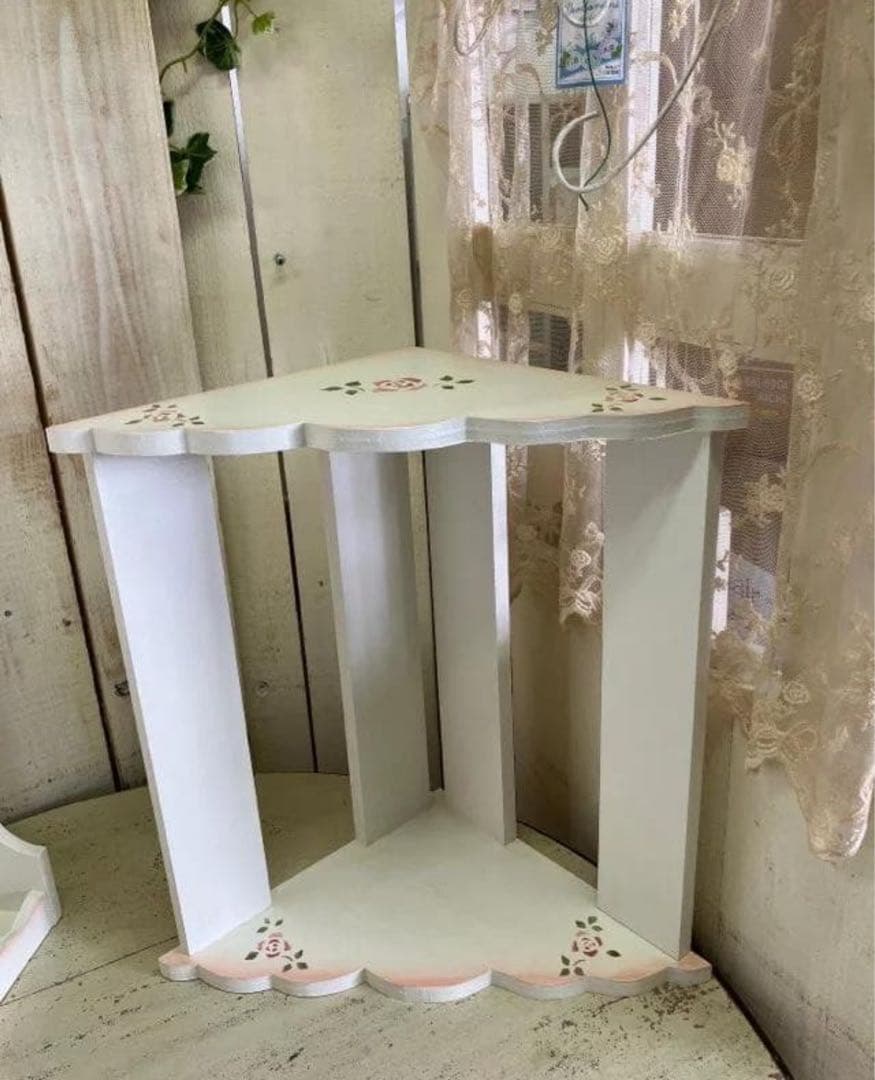 えっさん専用　薔薇のステンシルが可愛いふりふりコーナーラックローズ棚2台おまとめ