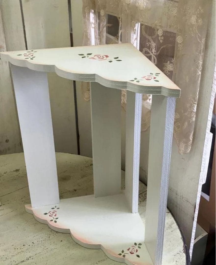 えっさん専用　薔薇のステンシルが可愛いふりふりコーナーラックローズ棚2台おまとめ