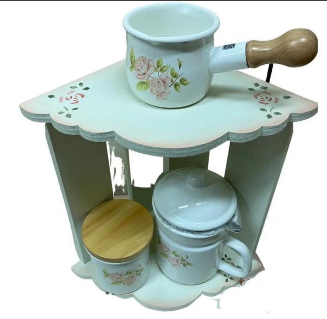 えっさん専用　薔薇のステンシルが可愛いふりふりコーナーラックローズ棚2台おまとめ