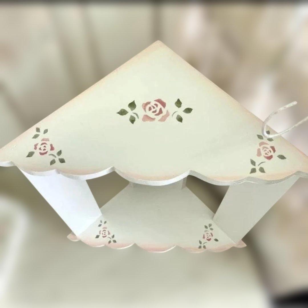えっさん専用　薔薇のステンシルが可愛いふりふりコーナーラックローズ棚2台おまとめ