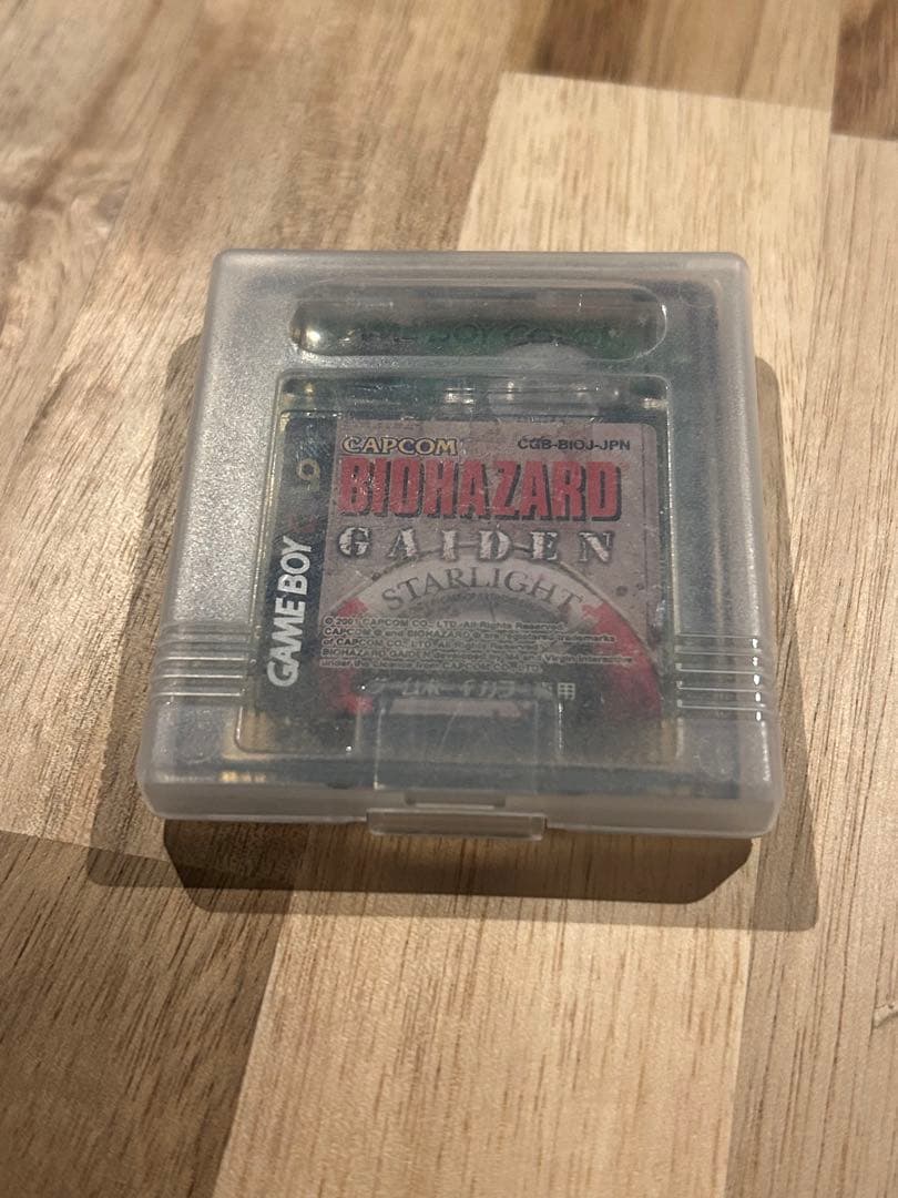 ゲームボーイカラー本体　ソフトセット　バイオハザード外伝