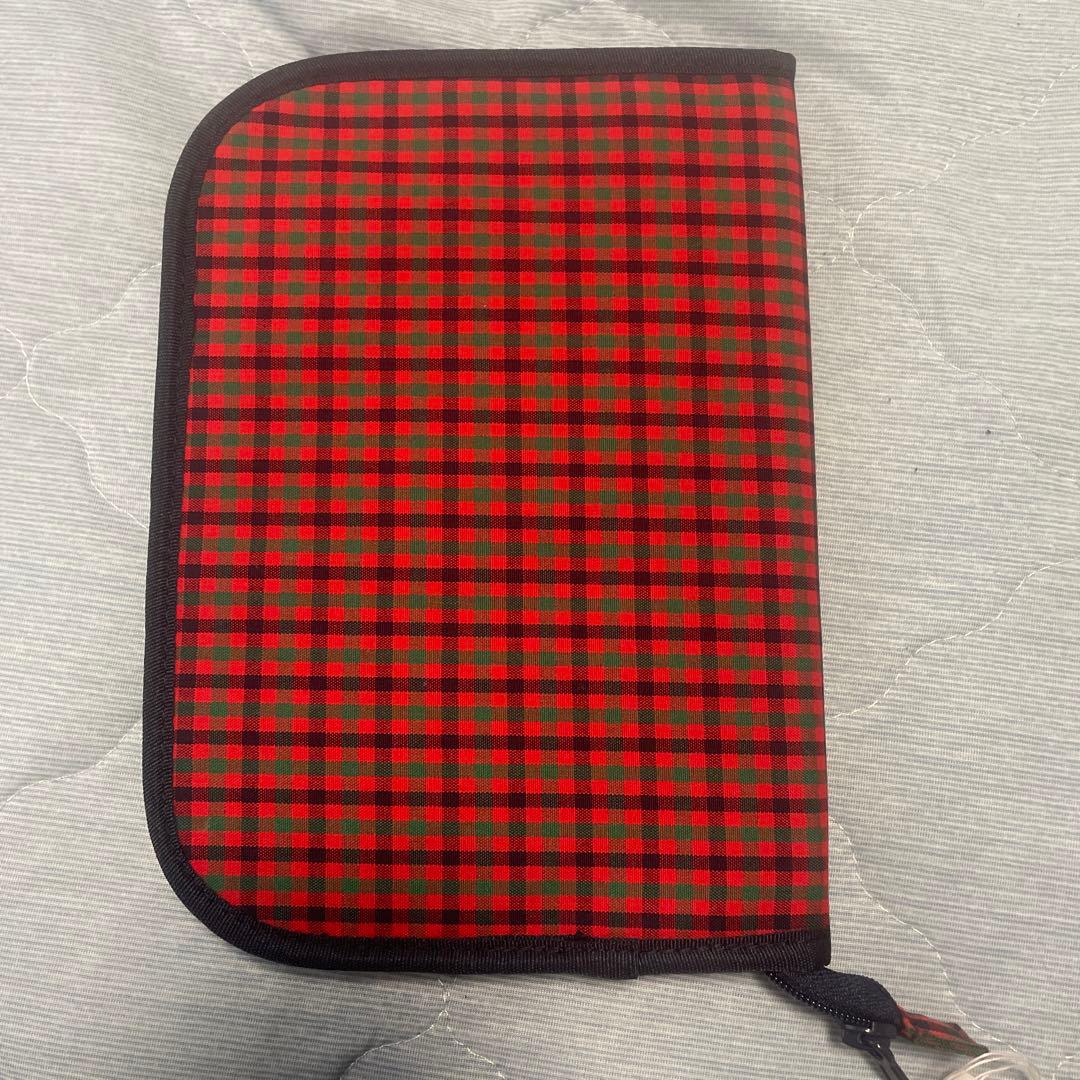 【新品】 familiar ファミリア 母子手帳 ケース 002 サイズ