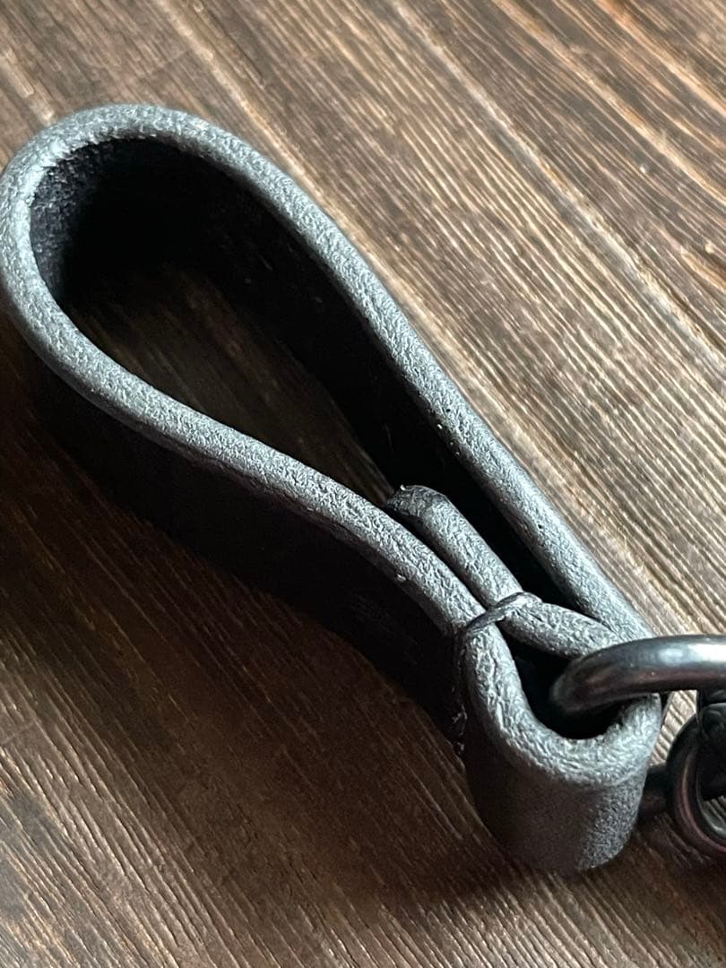 編み込みレザーウォレットコード　TYPEB シボ　黒染　HTC CALEE