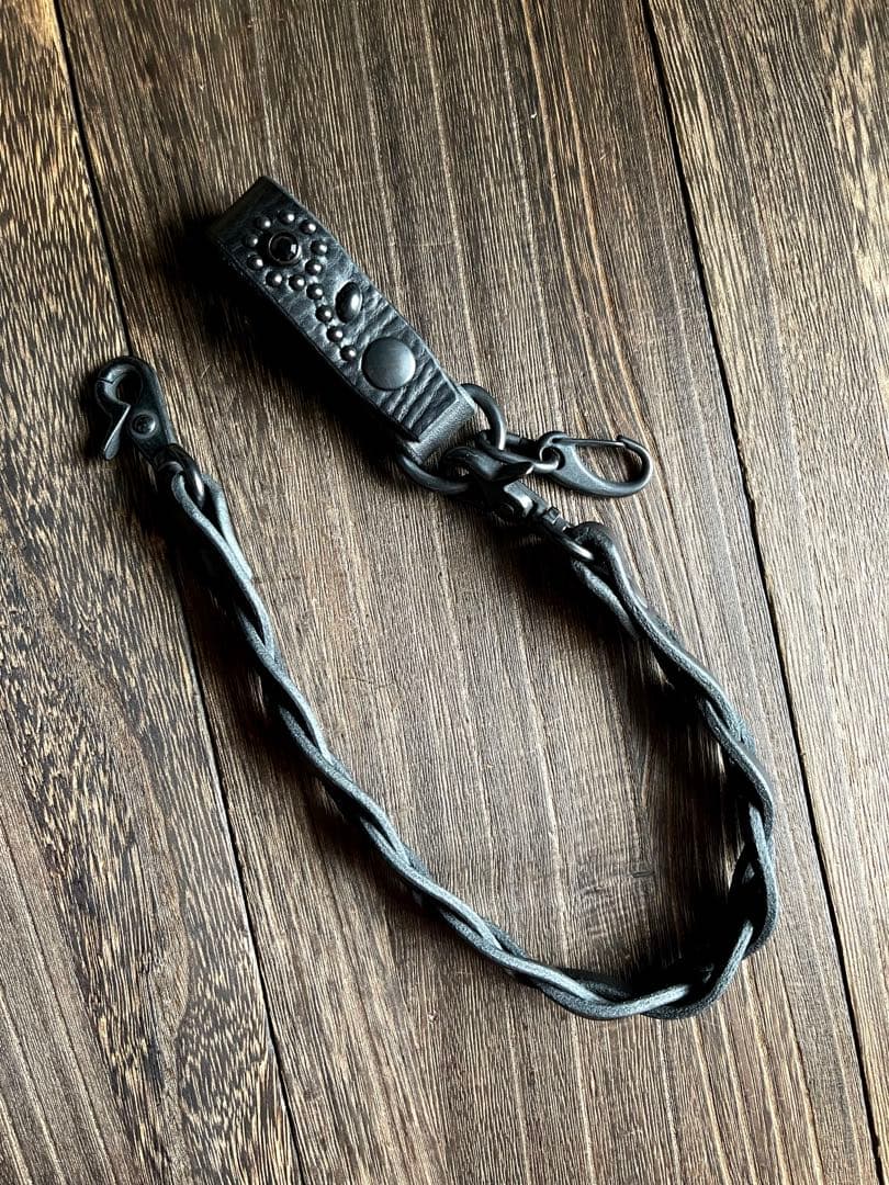 編み込みレザーウォレットコード　TYPEB シボ　黒染　HTC CALEE