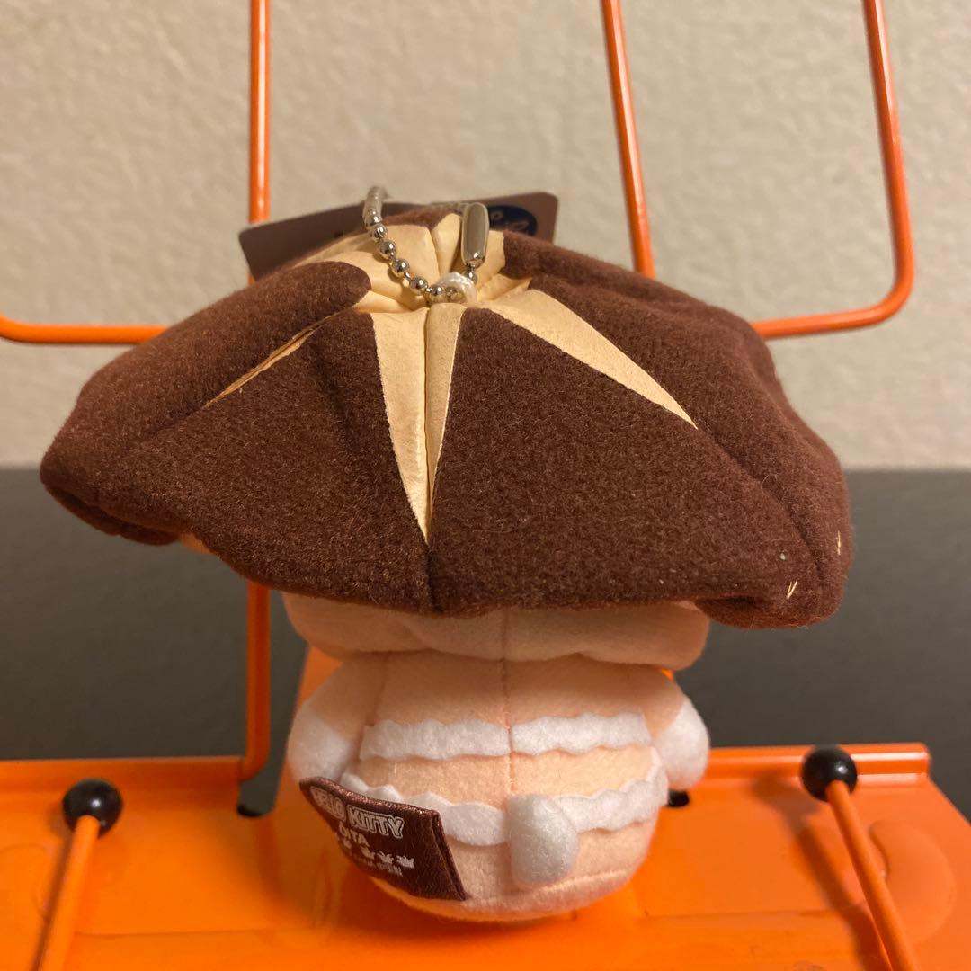 新品未使用⭐︎ご当地キティちゃん大分県どんこ椎茸キーホルダー