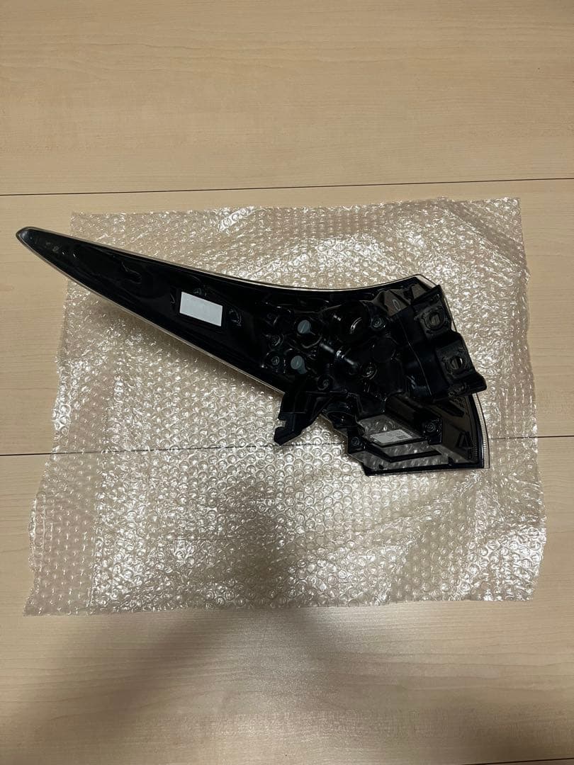 50プリウス前期純正テールランプ　ウインカーバックランプ配線付き