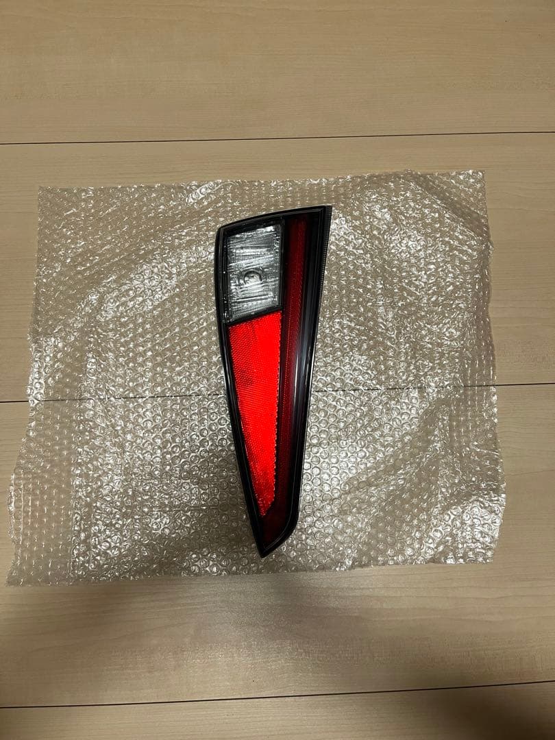 50プリウス前期純正テールランプ　ウインカーバックランプ配線付き