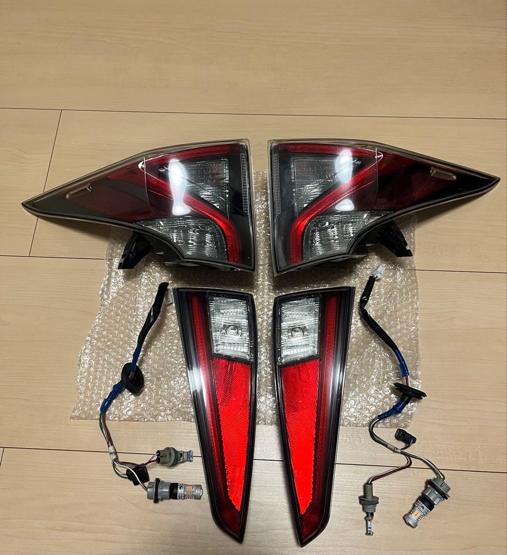 50プリウス前期純正テールランプ　ウインカーバックランプ配線付き