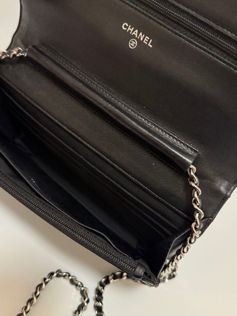 美品 CHANEL シャネル　パテント　エナメル　チェーンウォレット バッグ