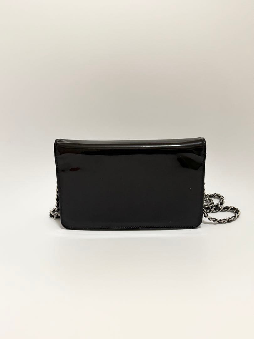 美品 CHANEL シャネル　パテント　エナメル　チェーンウォレット バッグ