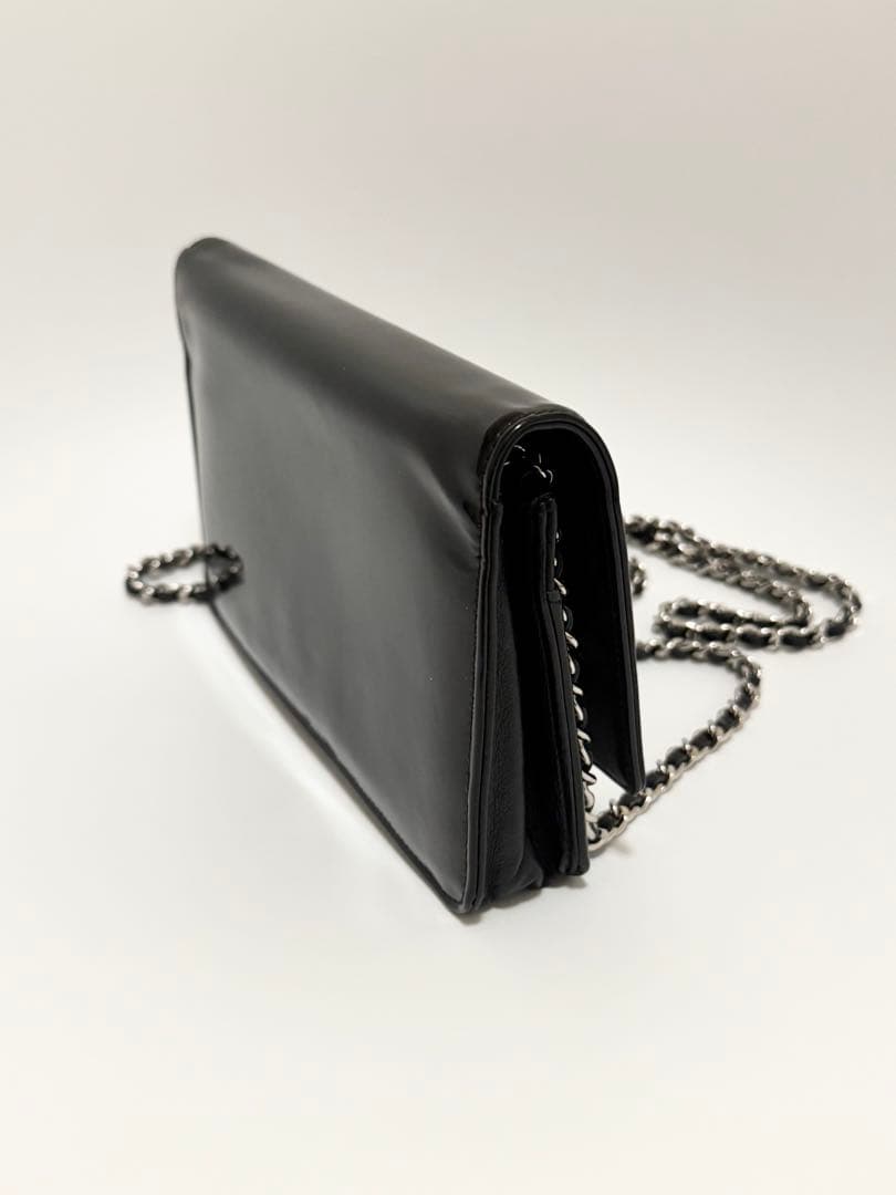 美品 CHANEL シャネル　パテント　エナメル　チェーンウォレット バッグ