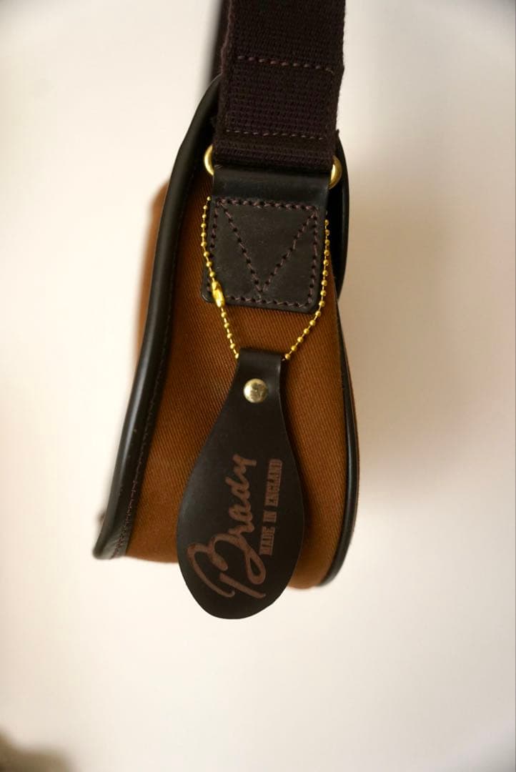 BRADY / ブレディ COLNE / コルネ