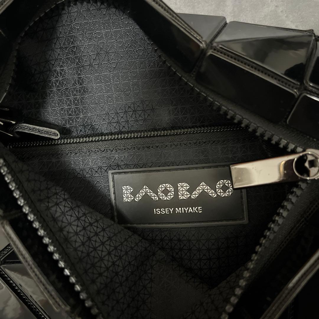 BAOBAO ISSEY MIYAKE クロスボディバック