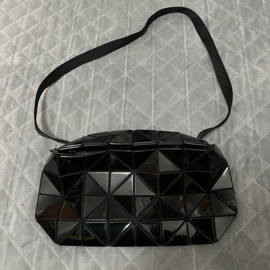 BAOBAO ISSEY MIYAKE クロスボディバック