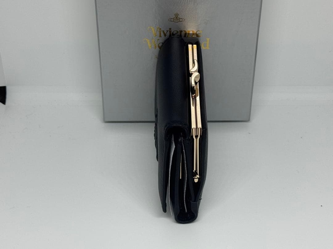 【新品未使用】Vivienne Westwood ブラック 三つ折り財布