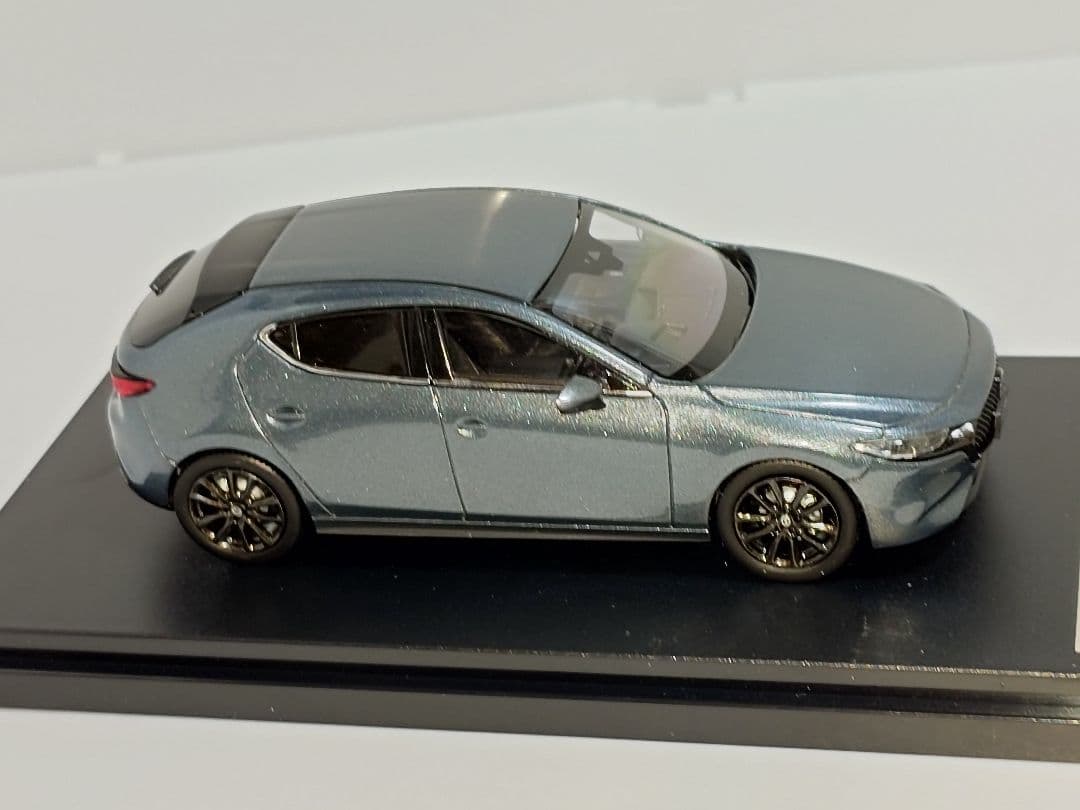 マツダ正規品 マツダ3 1/43 ミニカー グレー
