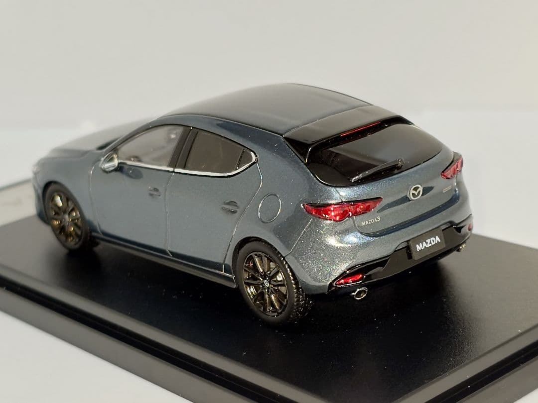 マツダ正規品 マツダ3 1/43 ミニカー グレー