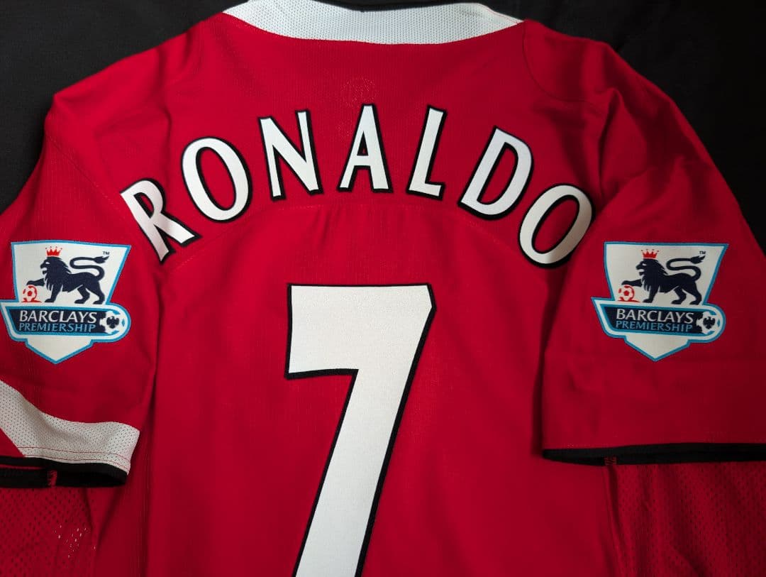 【ほぼ新品！】クリスティアーノ・ロナウド/マンチェスターU/H/04-06
