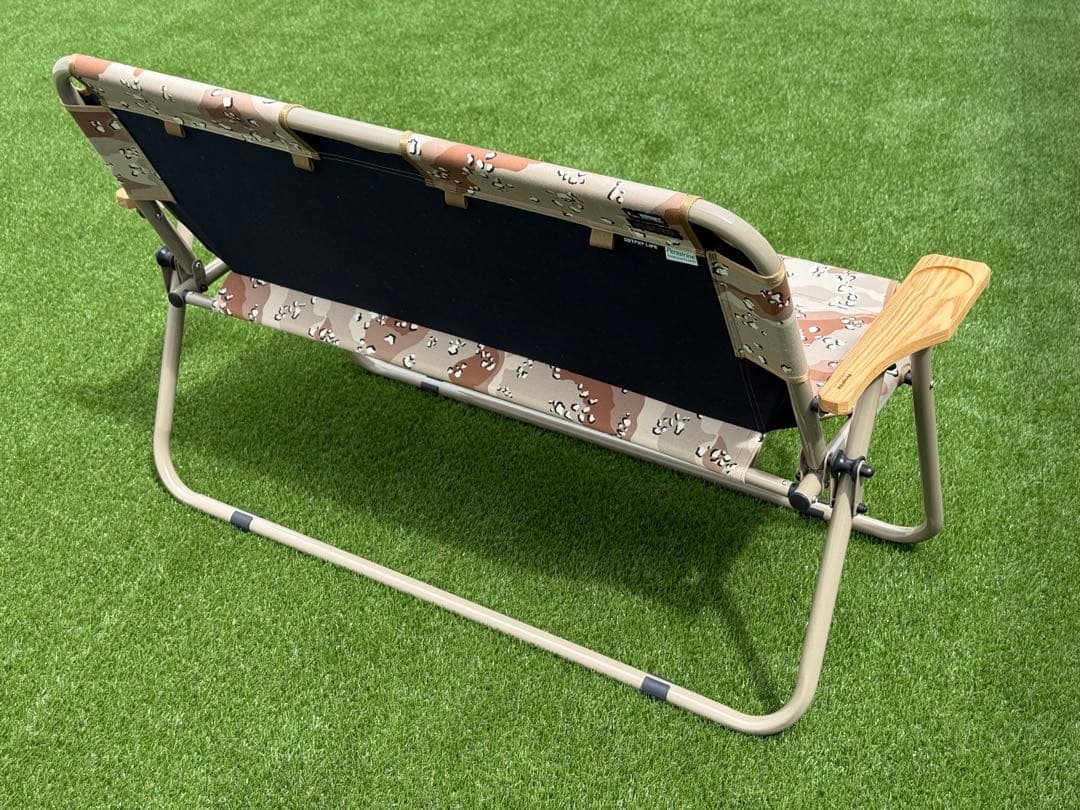 OUTPUT LIFE × ballistics × BRUNT コラボベンチ