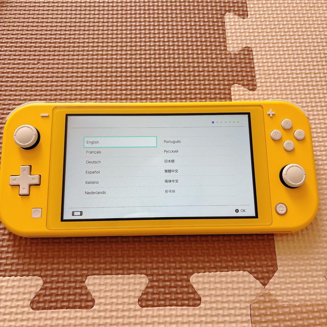 Nintendo Switch Light イエロー