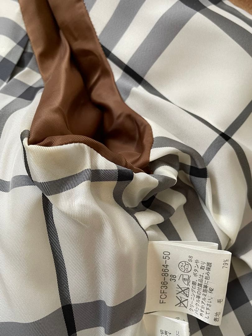 BURBERRY BLU LABEL ポンチョ風ショート丈コート