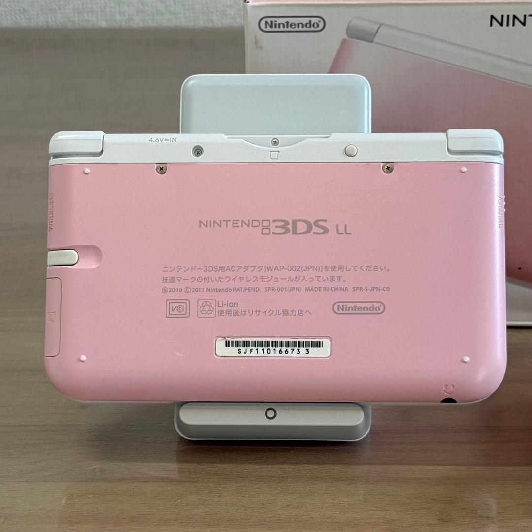 7-176 ニンテンドー3DS LL ピンク×ホワイト 箱付き